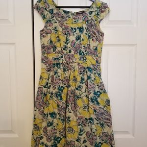 Emily & Fin Floral Dress LARGE